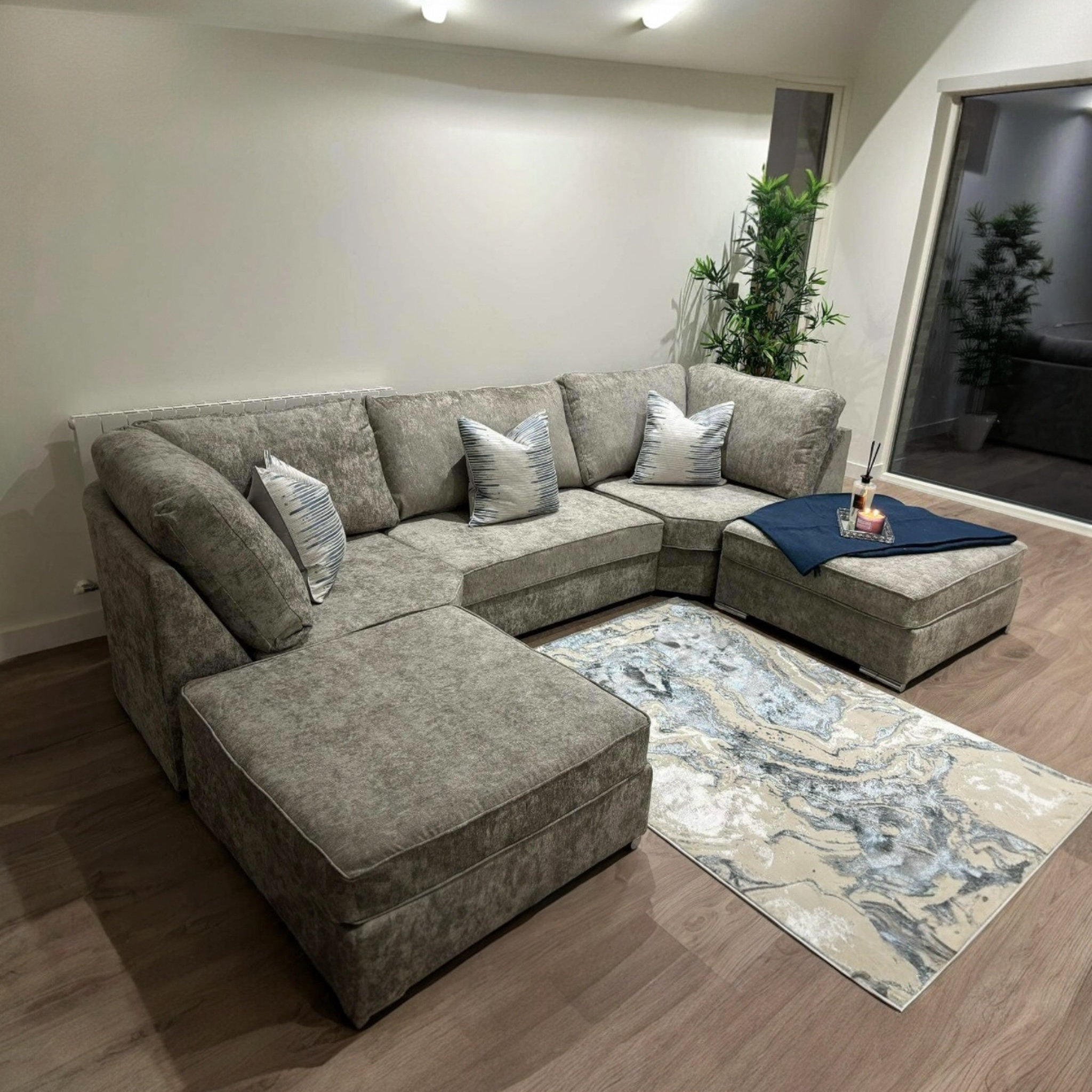 Bishop U Shape Alaska Truffle Highback Cushions